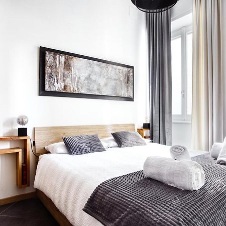 C Studio - Design Bilo Suite -M3- 8 Min Dal Duomo Milánó Kültér fotó