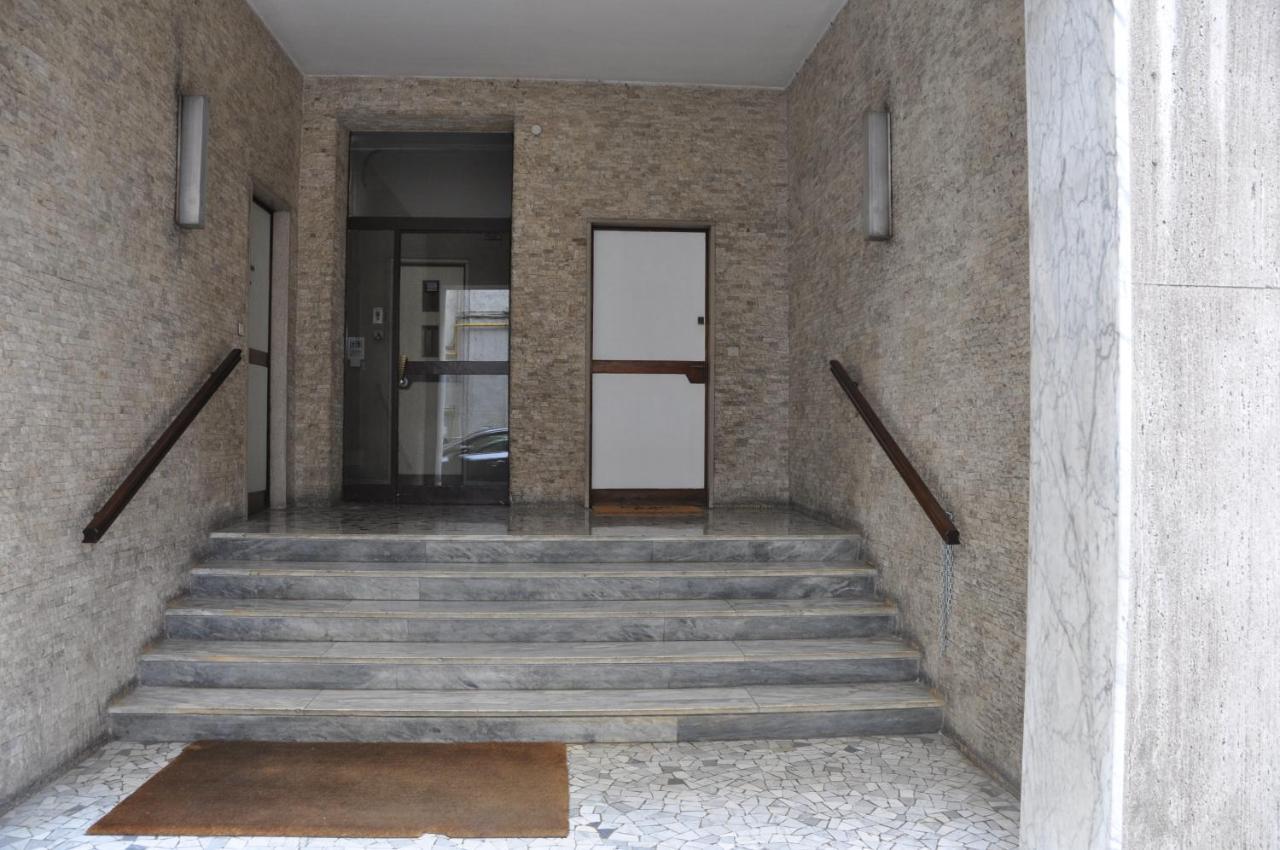 C Studio - Design Bilo Suite -M3- 8 Min Dal Duomo Milánó Kültér fotó