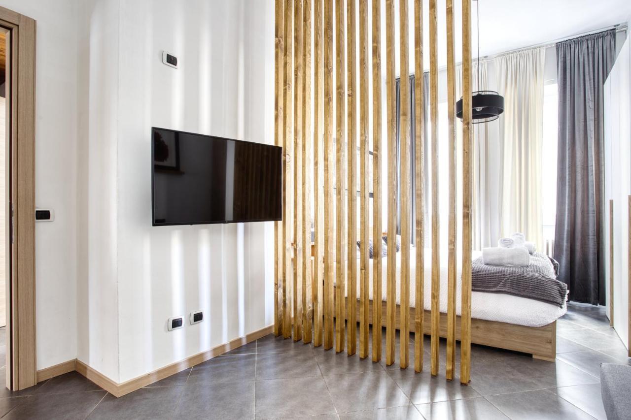 C Studio - Design Bilo Suite -M3- 8 Min Dal Duomo Milánó Kültér fotó